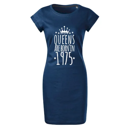Queens are born in 1975