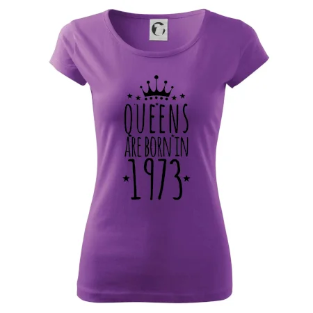 Queens are born in 1973
