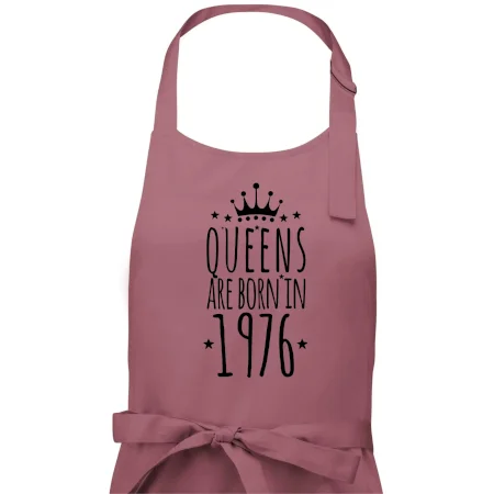 Queens are born in 1976