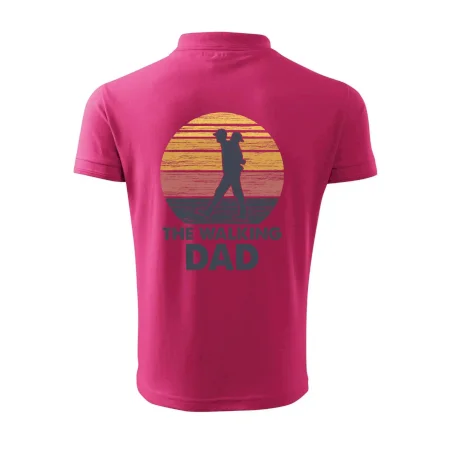 The walking dad - tata s dítětem na zádech