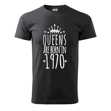 Queens are born in 1970