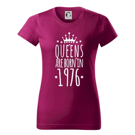 Queens are born in 1976