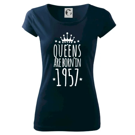 Queens are born in 1958