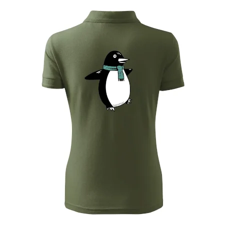 Tučniak so zeleným šálom