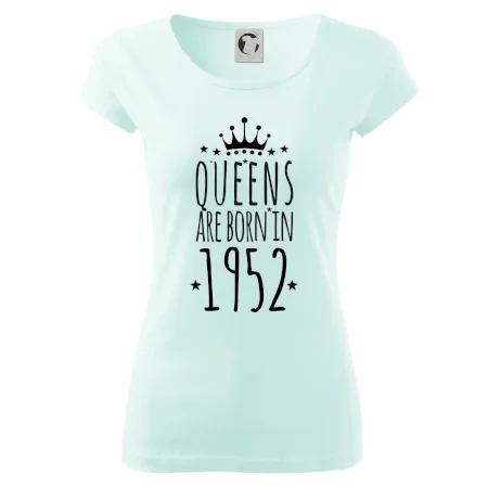 Queens are born in 1952