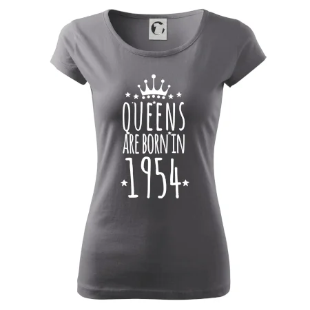 Queens are born in 1954