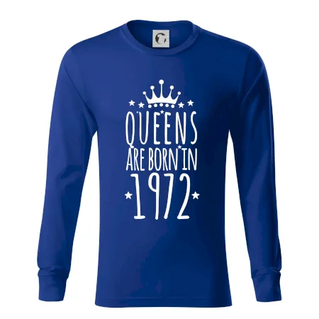 Queens are born in 1972