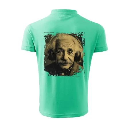 Albert Einstein so slúchadlami