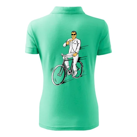 Gentleman na bicykli s pivom