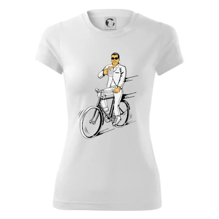 Gentleman na bicykli s pivom