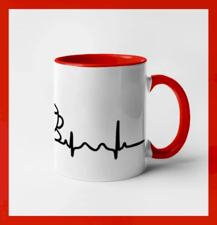 EKG hrnček kávy