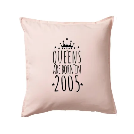 Queens are born in 2005