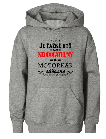 Neodolateľný motorkár