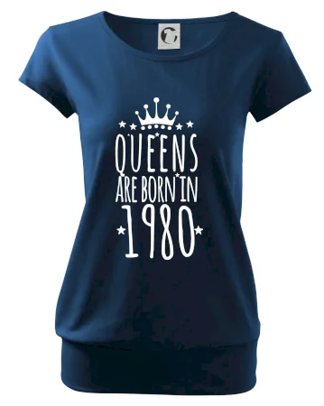 Queens are born in 1980