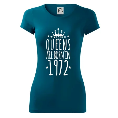 Queens are born in 1972