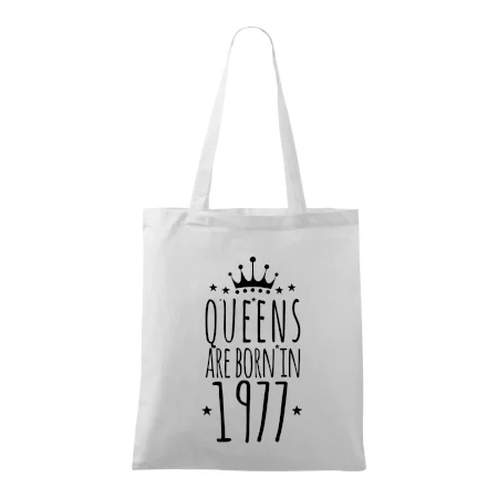 Queens are born in 1977