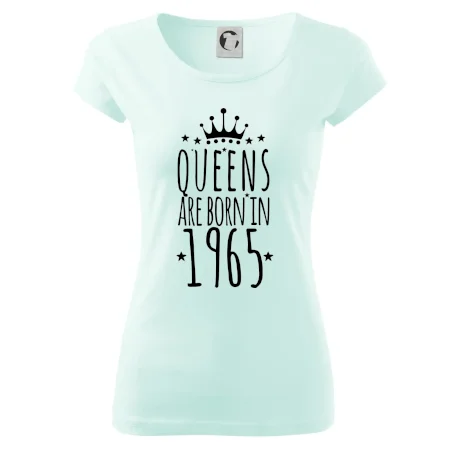 Queens are born in 1965