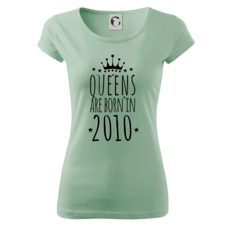 Queens are born in 2010