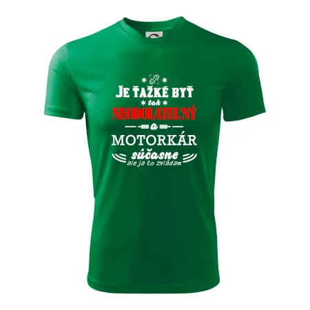 Neodolateľný motorkár