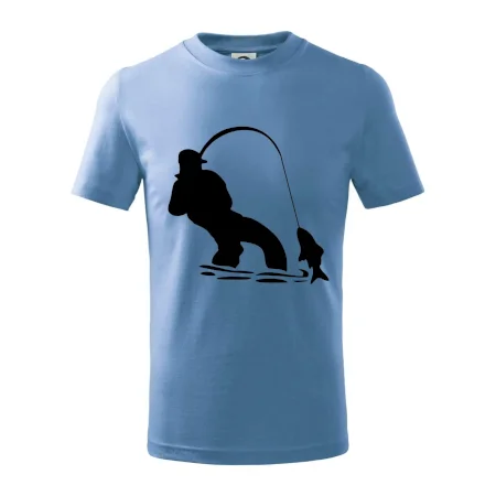 Rybár ťahajúce rybu