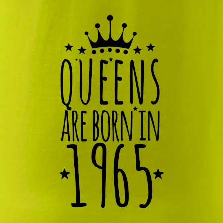 Queens are born in 1965