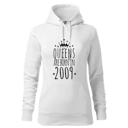 Queens are born in 2009