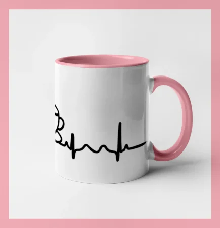 EKG hrnček kávy