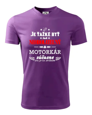 Neodolateľný motorkár