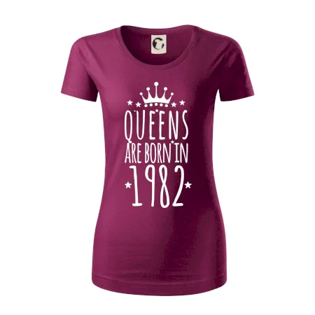 Queens are born in 1982