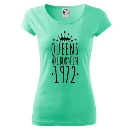 Queens are born in 1972