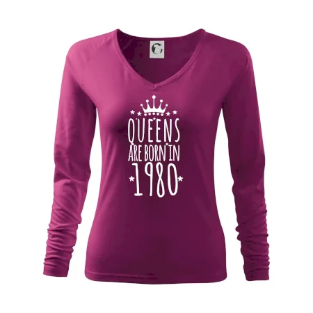 Queens are born in 1980