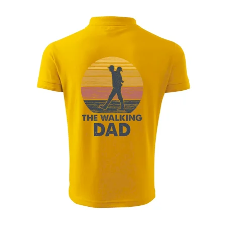The walking dad - tata s dítětem na zádech