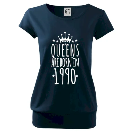 Queens are born in 1990