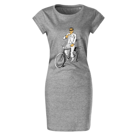 Gentleman na bicykli s pivom