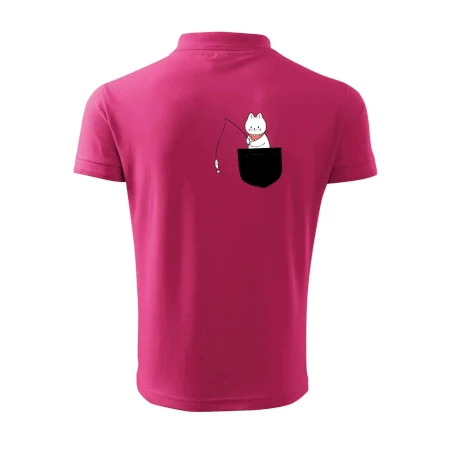 Mačka s rybou vo vrecku