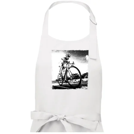 Cyklista čiernobiela cesta