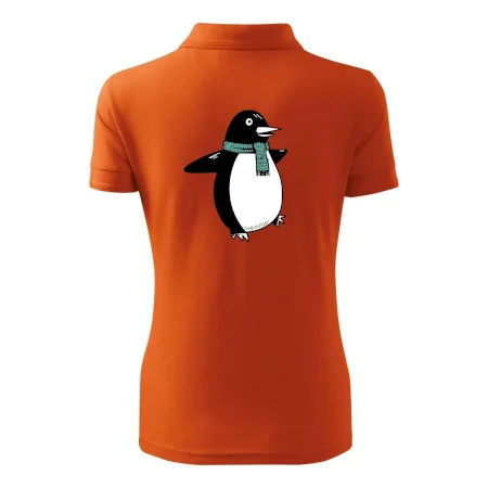 Tučniak so zeleným šálom