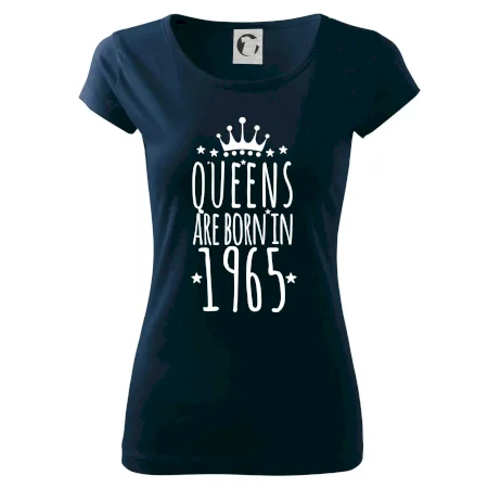 Queens are born in 1965