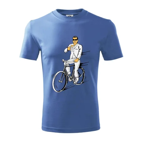 Gentleman na bicykli s pivom