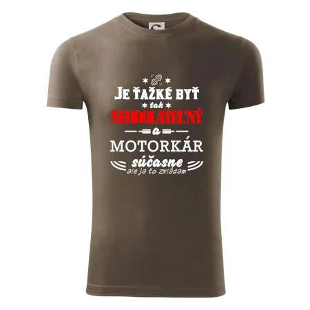 Neodolateľný motorkár