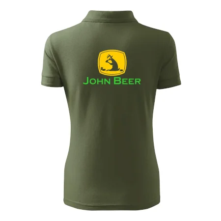 John Beer jeleň s pivom