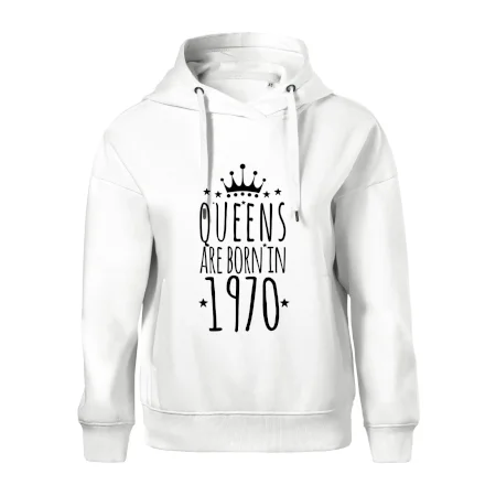 Queens are born in 1970