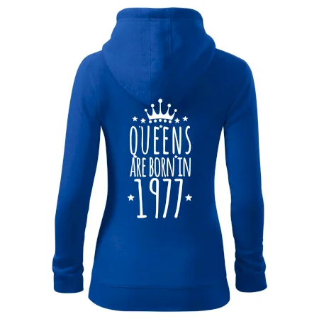 Queens are born in 1977