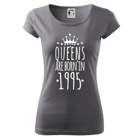 Queens are born in 1995