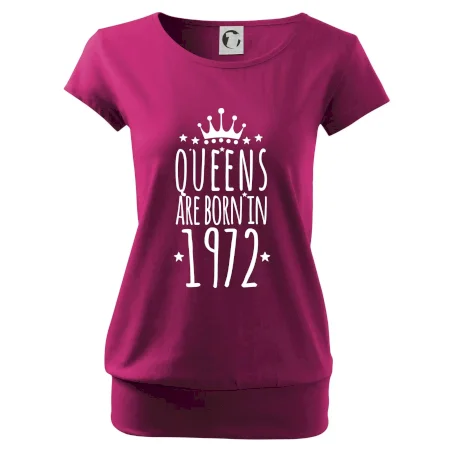 Queens are born in 1972