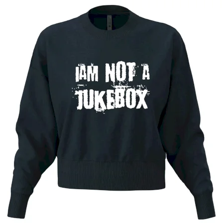 Iam not a jukebox - na prsiach
