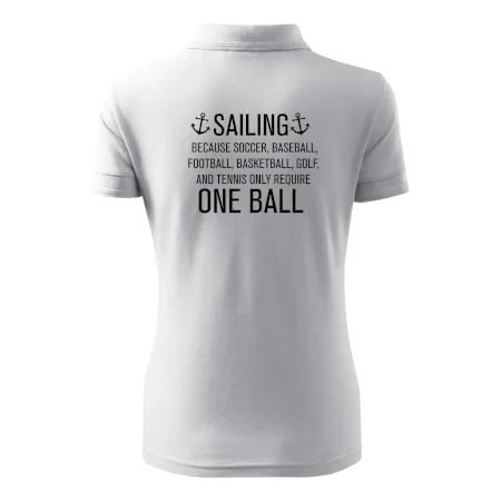 Sailing beacause one ball