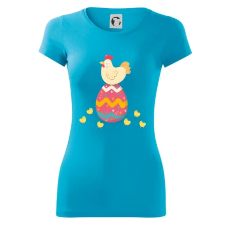 Sliepka sediaca na veľkonočnom vajci