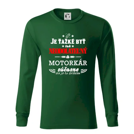 Neodolateľný motorkár