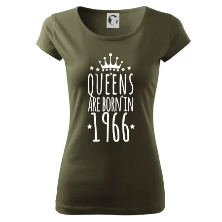 Queens are born in 1996